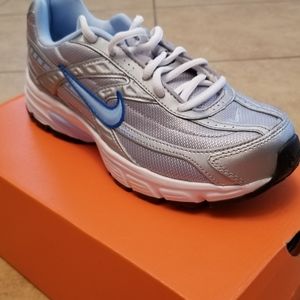Women's Nike Initiator